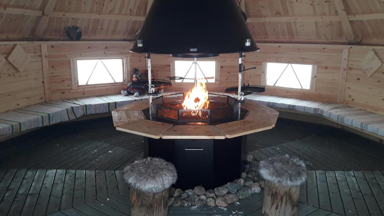 Karemajat Cottage Resort Юлиторнио Экстерьер фото